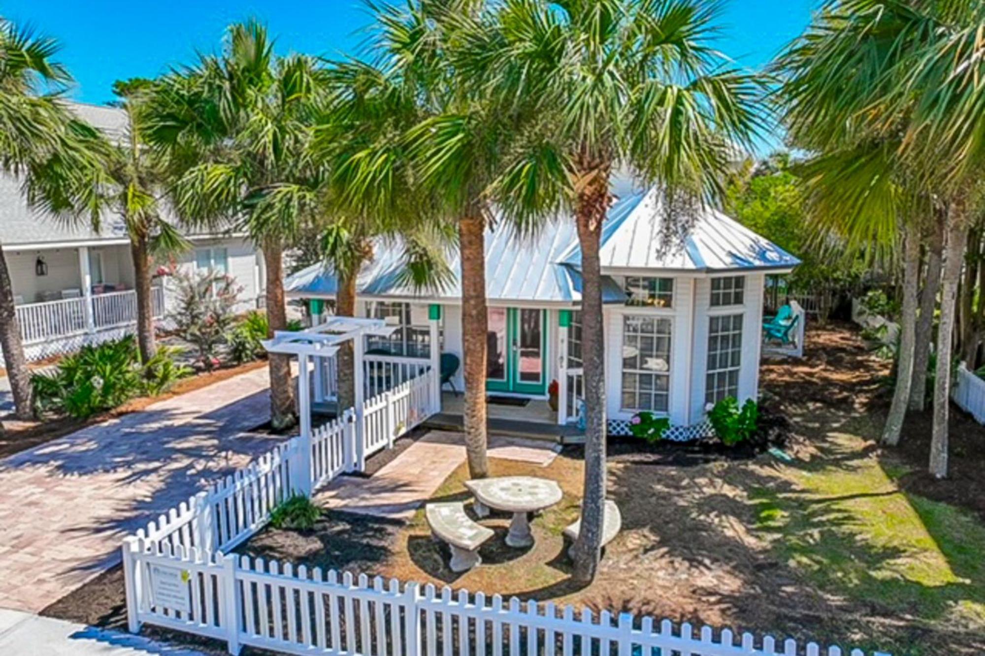 Cottages Of Crystal Beach Sea La Vie Destin Exterior foto